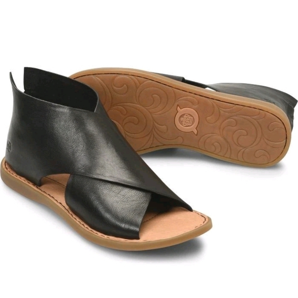 Born Women's Ankle Leather Back Zip IWA Black Sandals Shoes Sz 6M